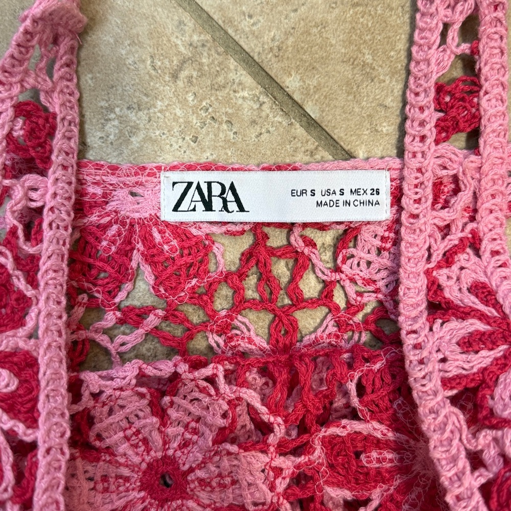 ZARA crochet floral cover up - Picture 3 of 6